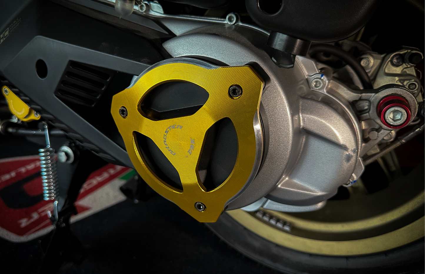 Italjet Dragster 125/200 Clutch Cover - product image 5